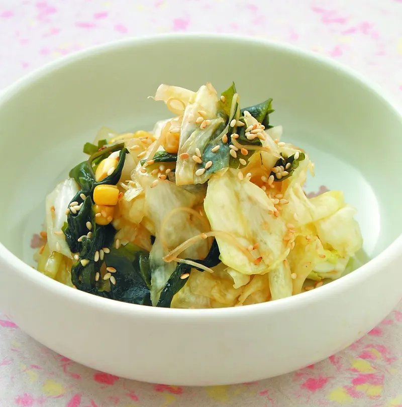 高麗菜拌裙帶芽