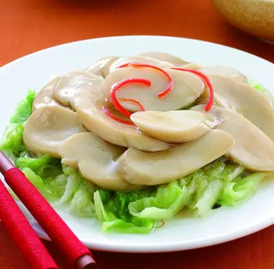 鮑片燴生菜