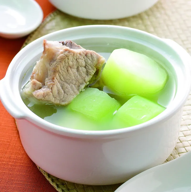 翠玉排骨湯