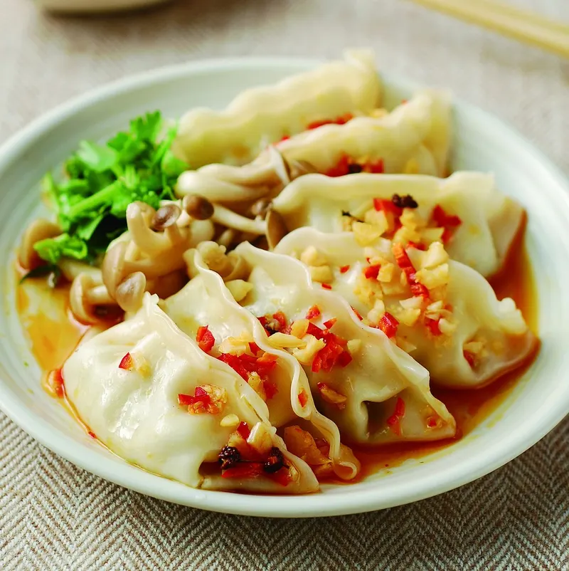 麻辣蒸餃