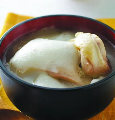 椰汁燉雞湯
