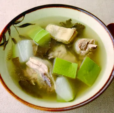 冬瓜荷葉雞湯
