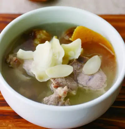 杏片蜜棗瘦肉湯