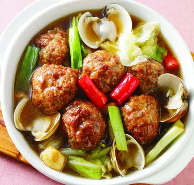 蛤蜊肉丸煲