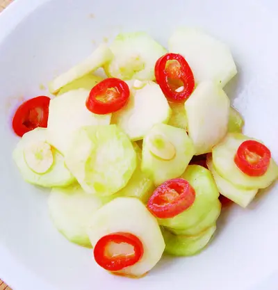 辣味涼拌菜心