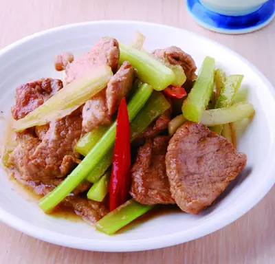 西芹炒肉片