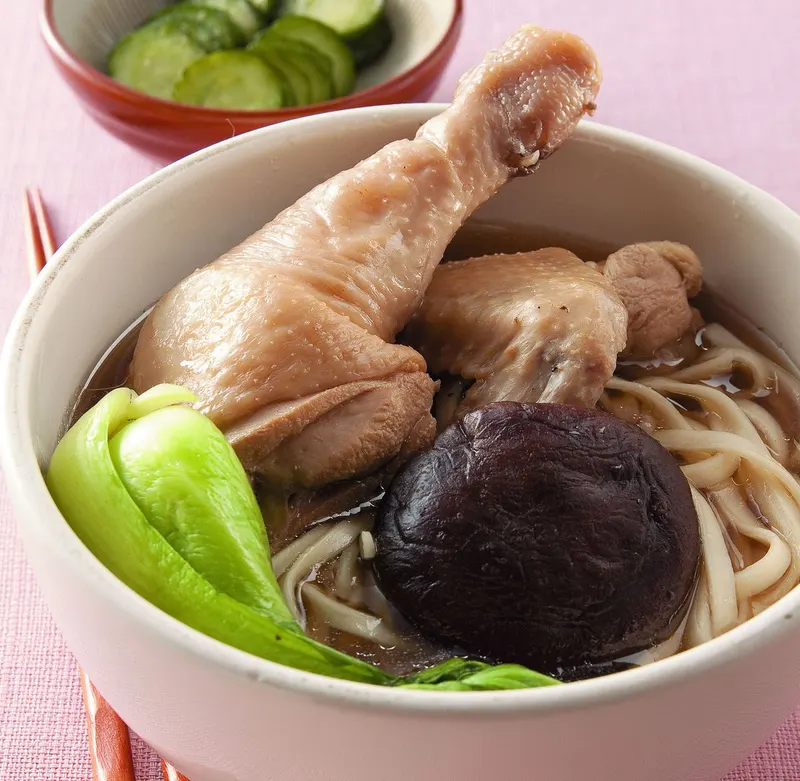 香茹雞腿湯麵