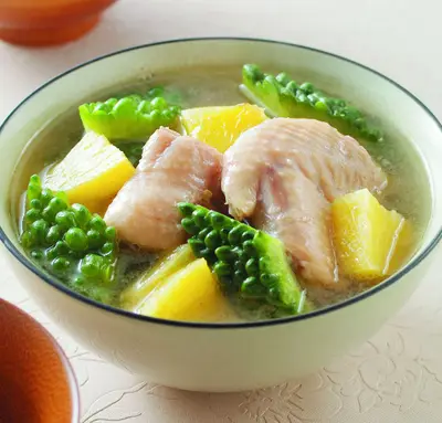 鳳梨苦瓜雞湯(2)