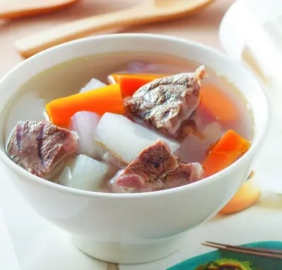 清燉蘿蔔牛肉湯