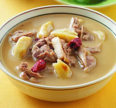 薑母鴨湯