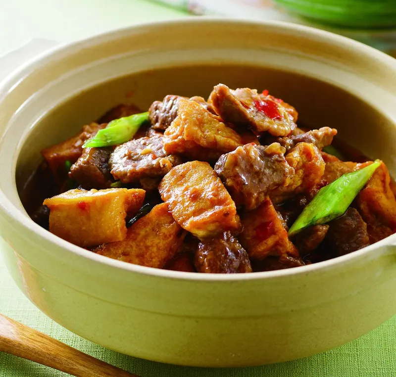 牛肉豆腐煲