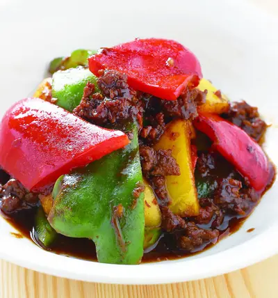 沙茶肉醬炒彩椒