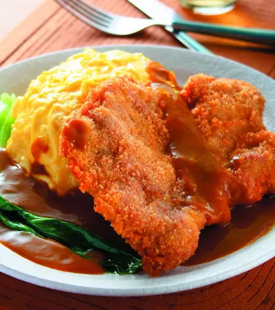 咖哩豬排嫩蛋包飯