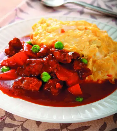 紅酒牛肉嫩蛋包飯