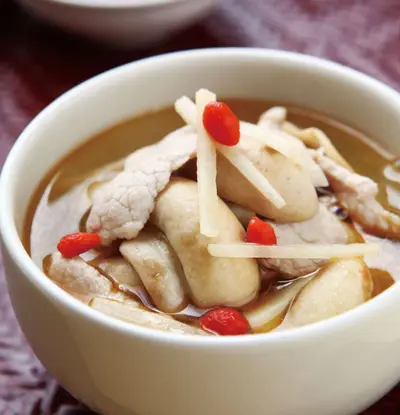 麻油洋菇肉片湯