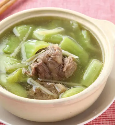 芥菜胡椒牛肉湯