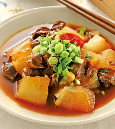蒜苗螺肉燴冬瓜