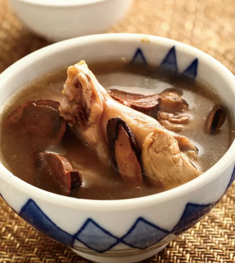 何首烏雞湯(4)