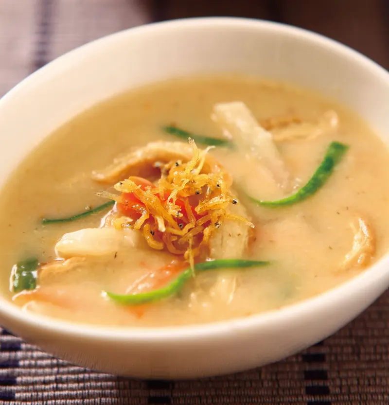 味噌蘿蔔蔬菜濃湯