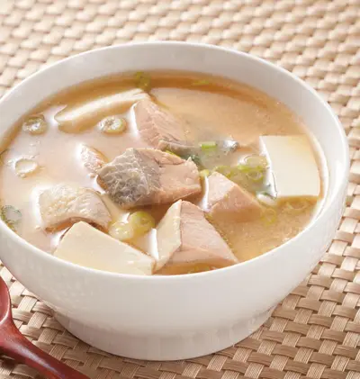 味噌魚湯