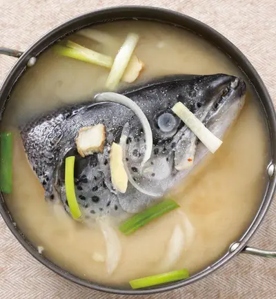 味噌魚頭湯(1)