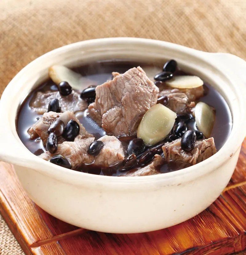 黑豆燉排骨(1)