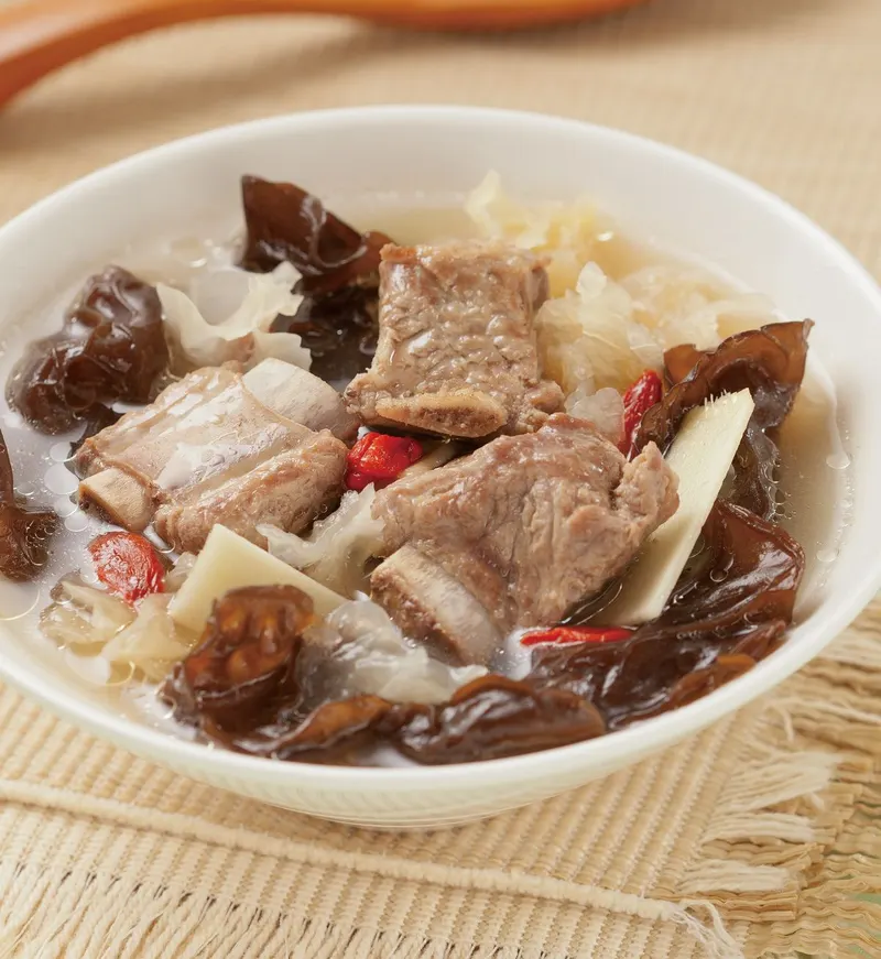 老薑雙耳排骨湯