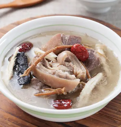 當歸羊肉湯