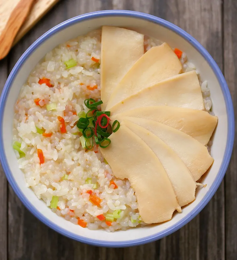 鮑魚蒟蒻鮮蔬粥