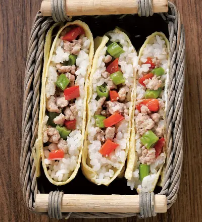 四季絞肉蛋包飯糰