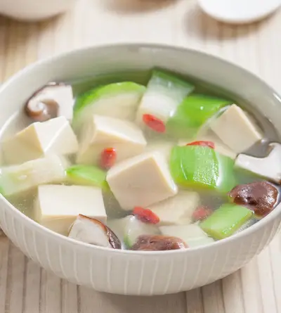 絲瓜豆腐鮮菇湯