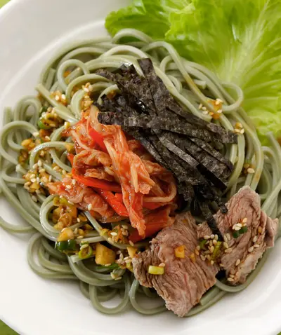 泡菜牛肉冷麵