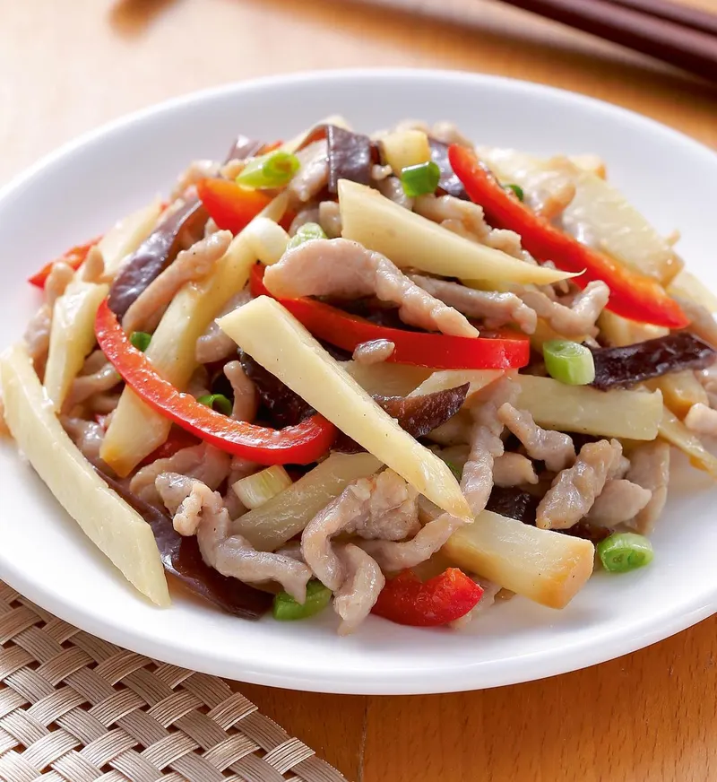 滷茭白筍炒肉絲