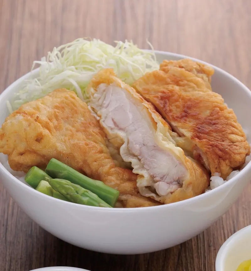 卡拉雞腿蓋飯