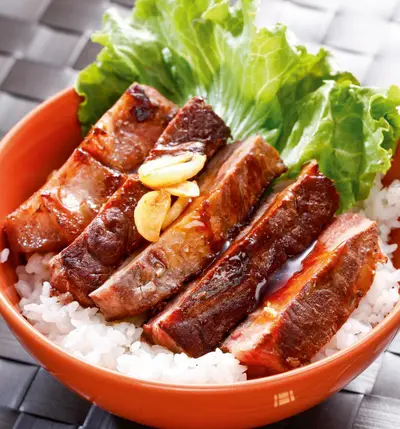 厚切牛排蓋飯