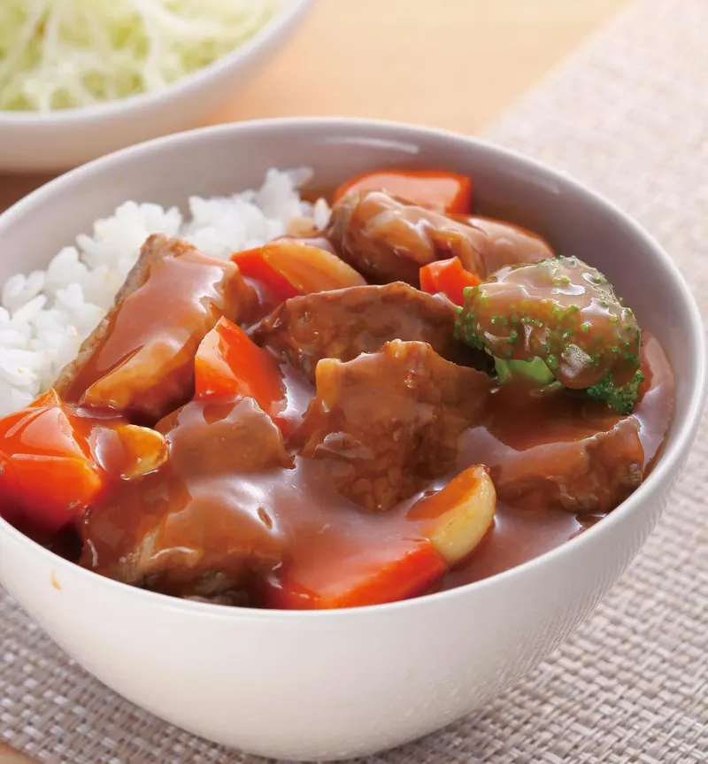 紅燒牛腩蓋飯