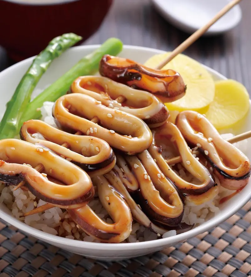 串燒鮮魷蓋飯
