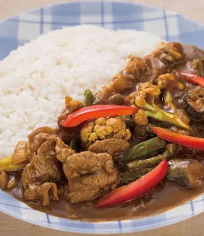 牛肉咖哩飯