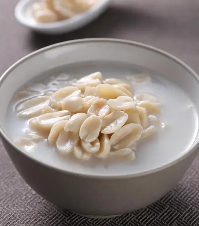 花生仁甜湯