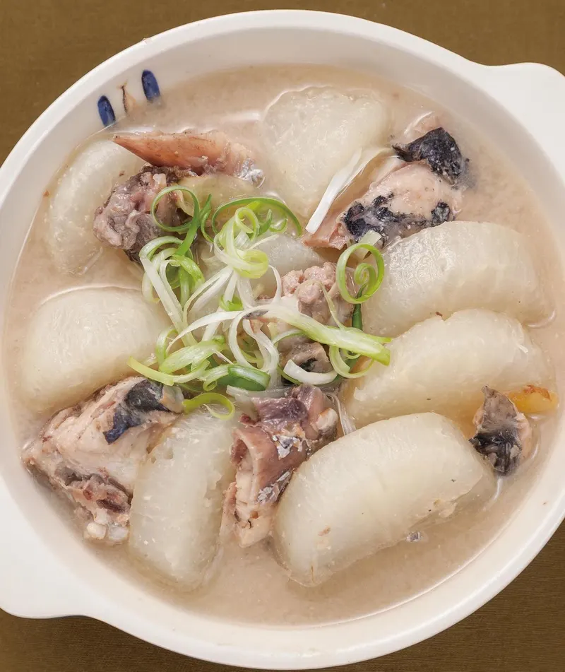 味噌燉煮白蘿蔔