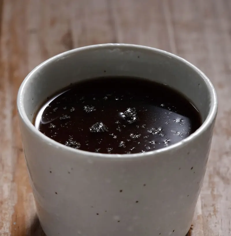 芝麻木耳黑豆茶