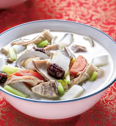 三寶燉雞湯