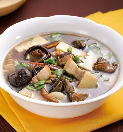 魷魚螺肉蒜湯(3)