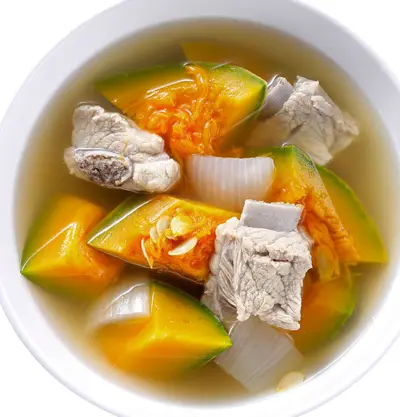 洋蔥南瓜排骨湯