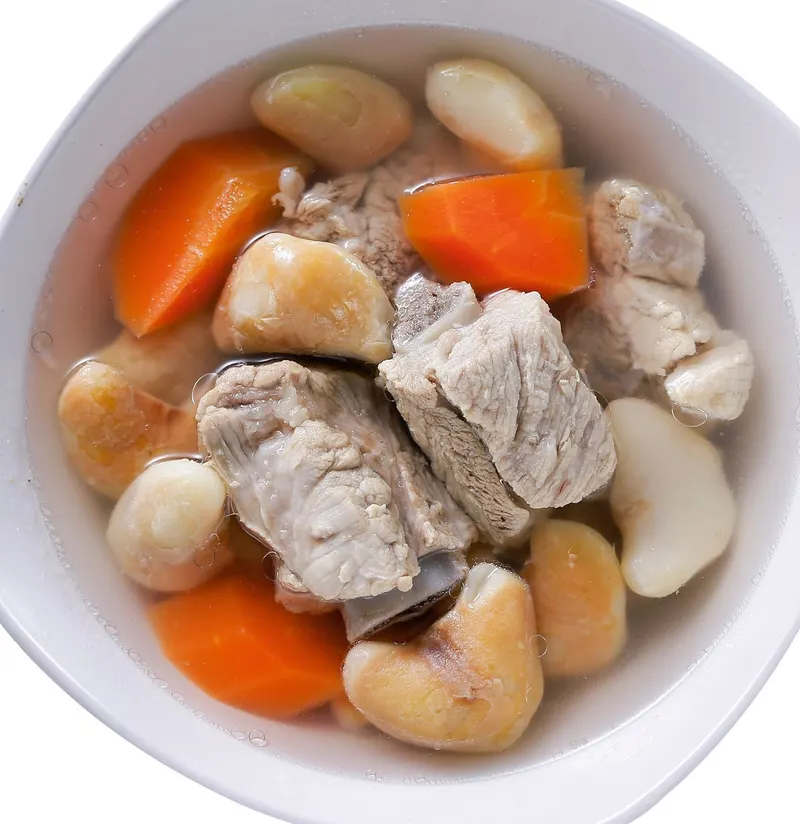 菱角排骨湯(1)