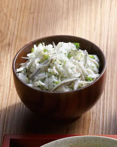 小魚花椰拌飯