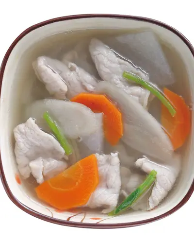 蔬菜肉片湯