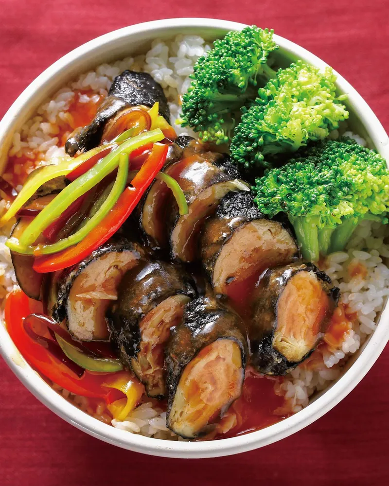 茄汁素魚片蓋飯