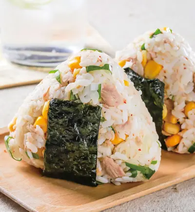日式鮪魚玉米飯糰