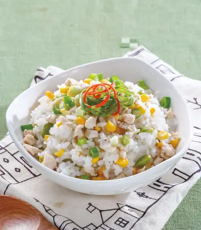 玉米毛豆雞丁炊飯